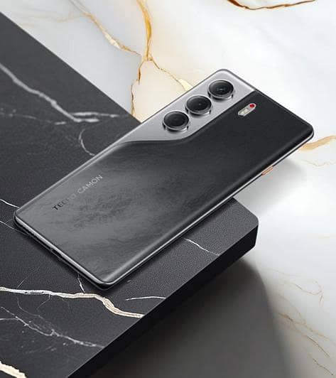 Tecno CAMON 40 Pro 1