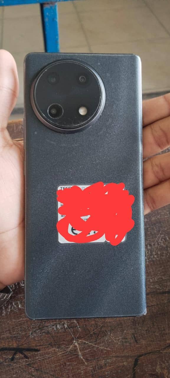Tecno CAMON 30S 1