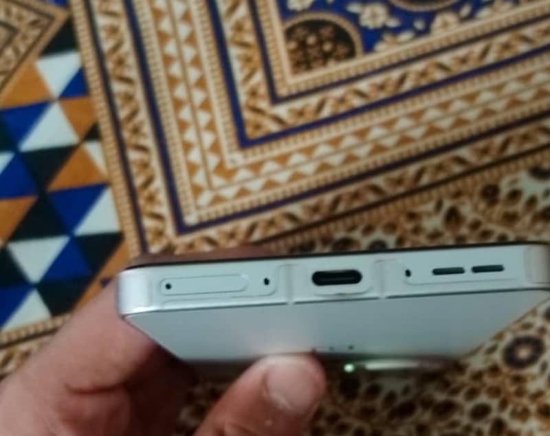 One Plus 13R 4