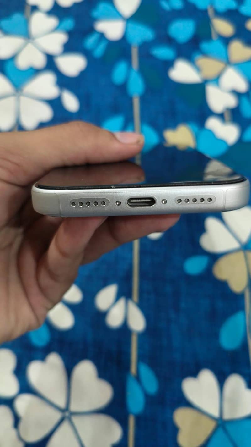 Apple iPhone 17 Pro 5