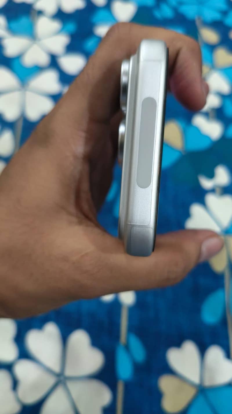 Apple iPhone 17 Pro 7