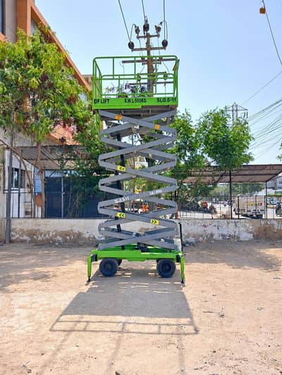 42 Ft Scissor Lift On Rent | Daily & Monthly Basis in all Pakistan