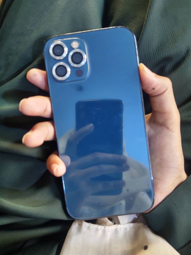 Apple iPhone 12 pro 5