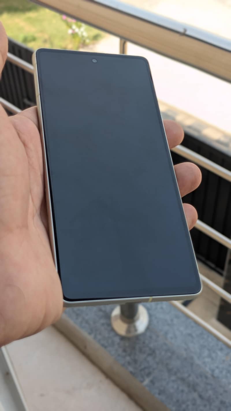 Google Pixel 7  (8/128 ]  9/10 2