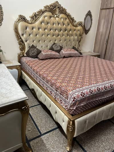 Bed | king Size bed | Premium Bedroom Furniture Set for Sale