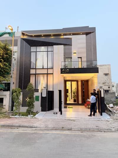 5 Marla Luxury House For Sale Bahria Orchard Lahore Prime Location & Near All Facilities