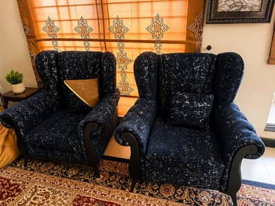 7 seater jumbo sofa set with tables