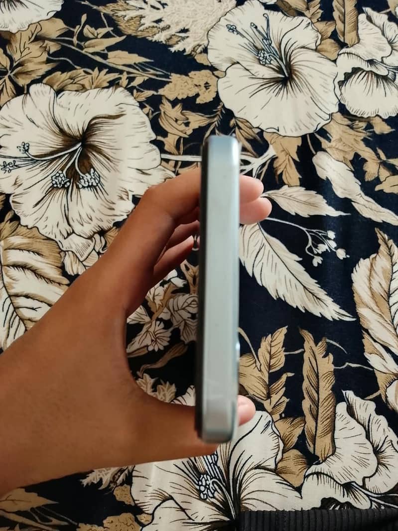 OPPO A6x 3