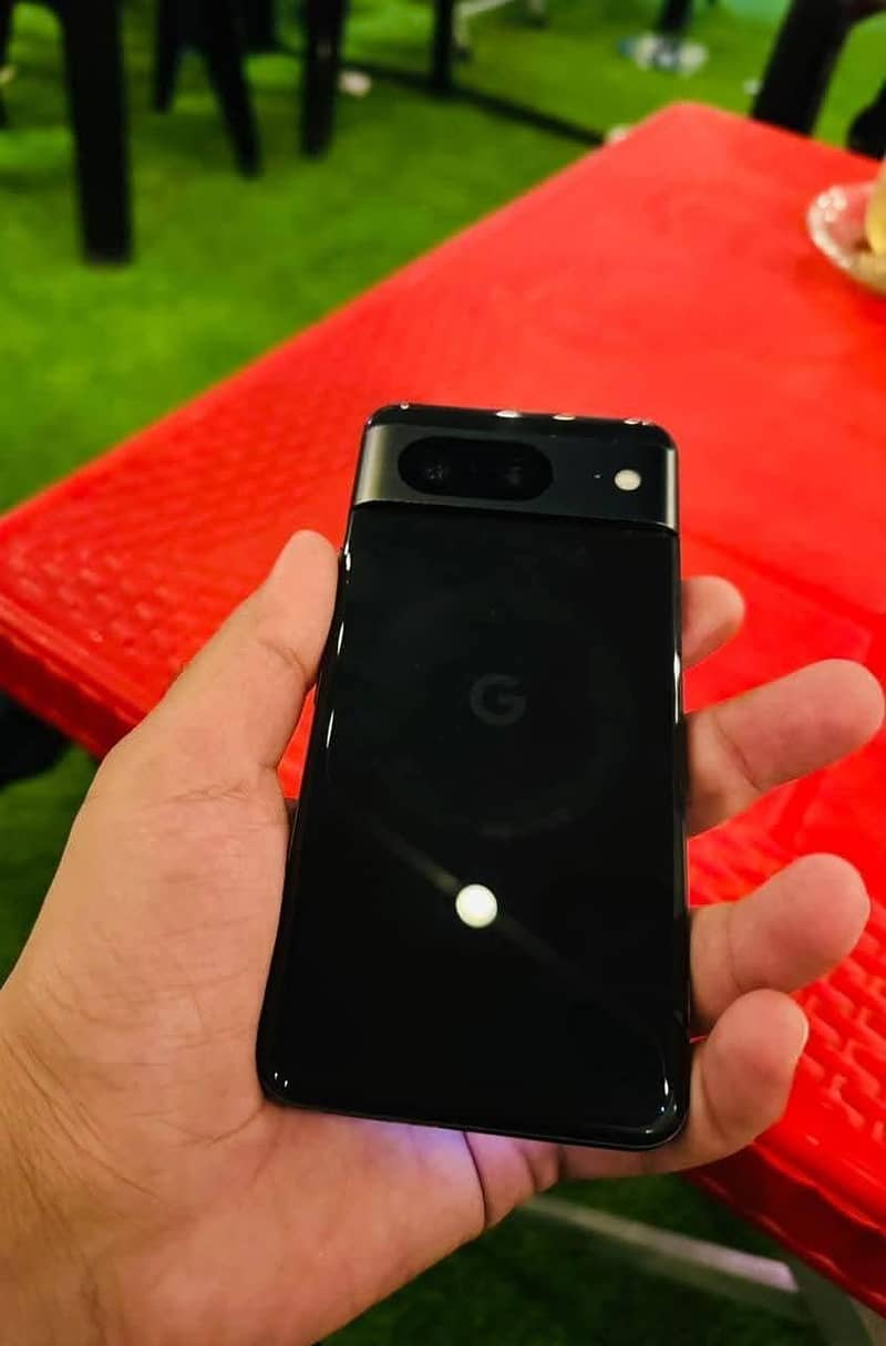 Google Pixel 8 1