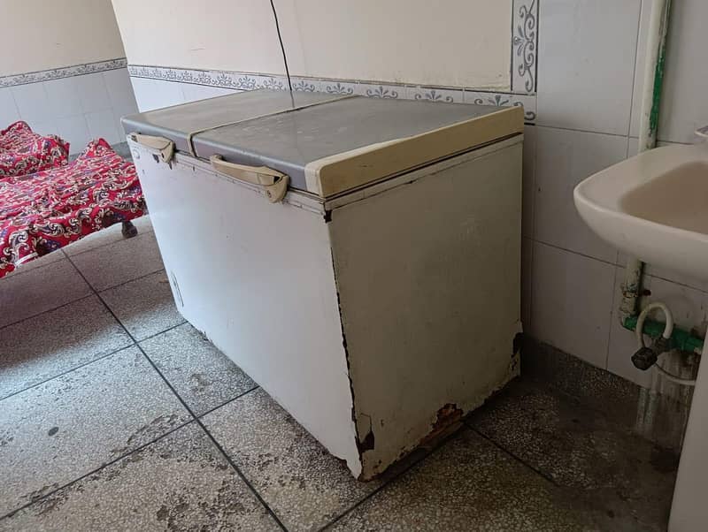 freezer 2