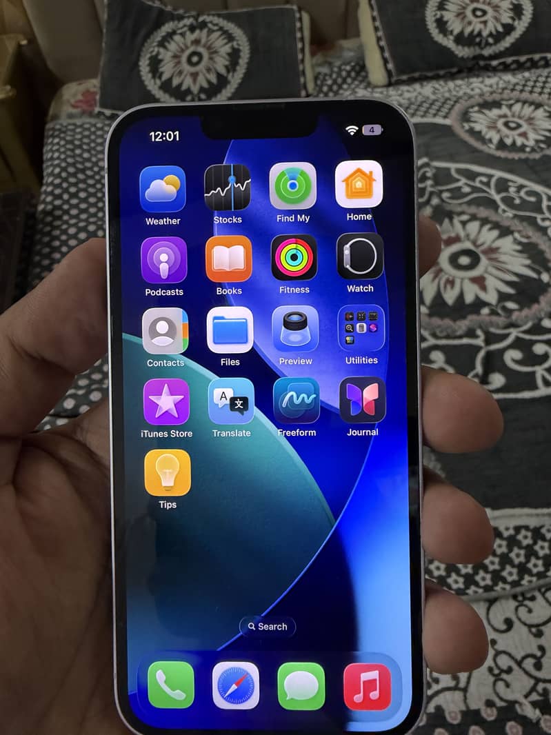 Apple iPhone 14 jv 3