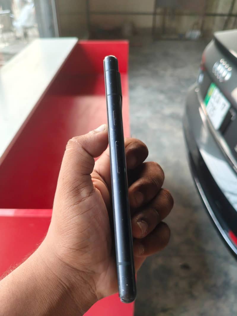 Google Pixel 7a 4