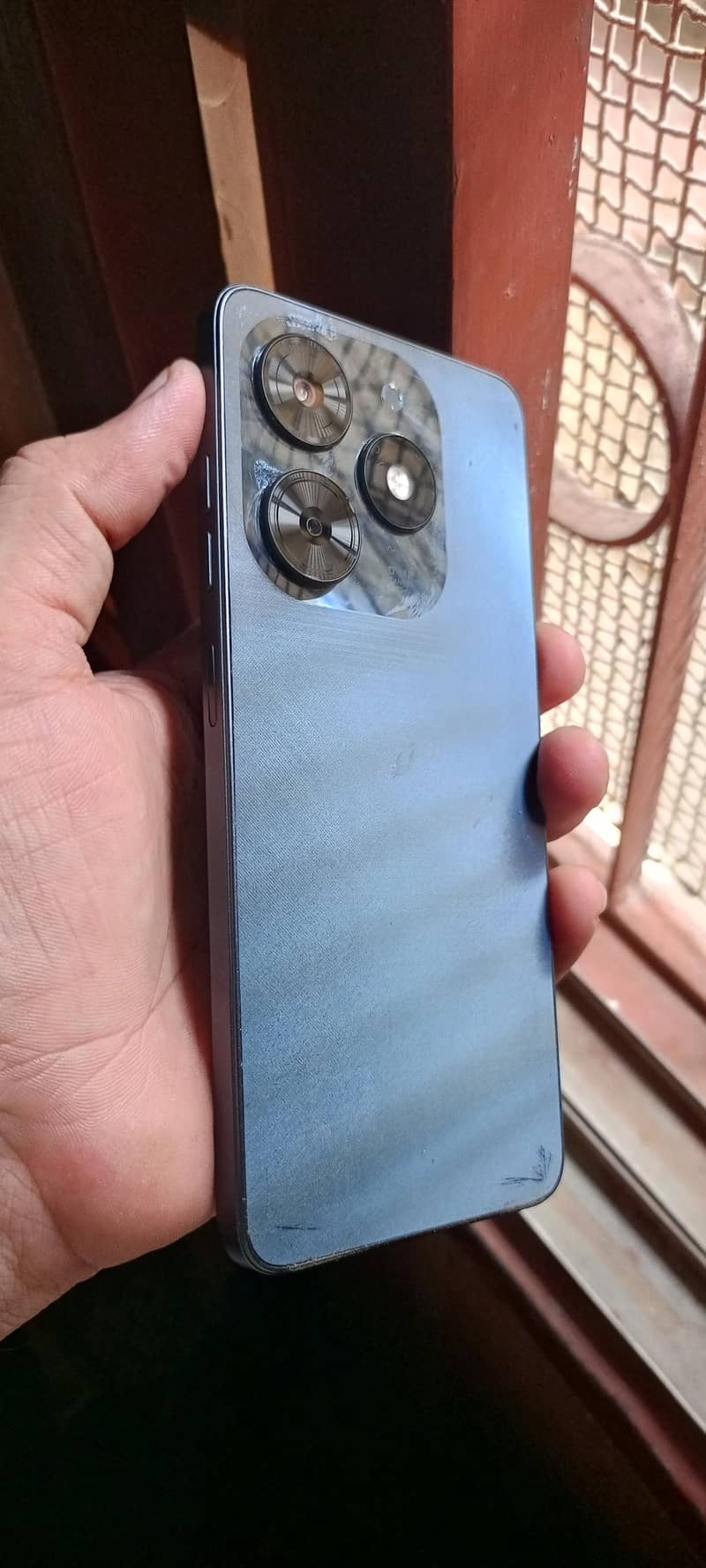 Tecno Spark 20C 2
