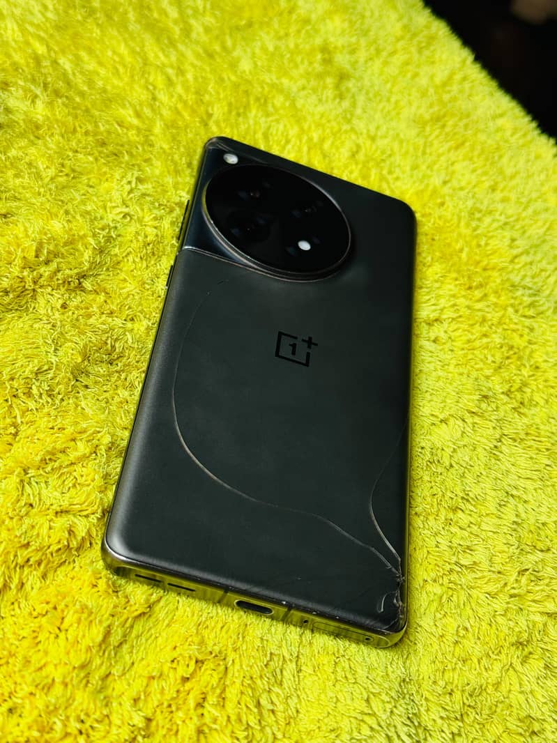 One Plus 12R 6