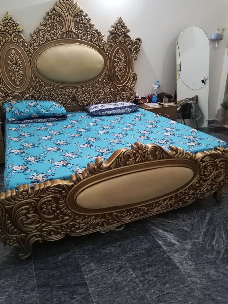 Double Bed + Side Tables 0