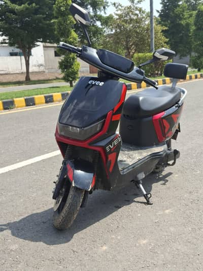EVEE GENZ (Electric Scooty) With Warranty