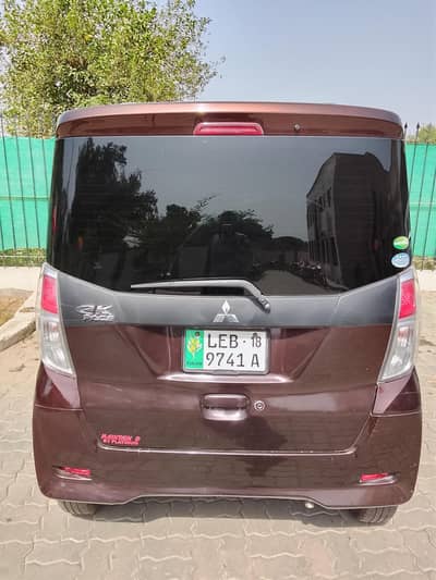 Mitsubishi EK Space Custom 2018