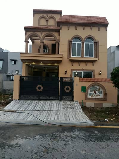 5 Marla Brand New Spanish House For Sale Bahria Nasheman, Lahore