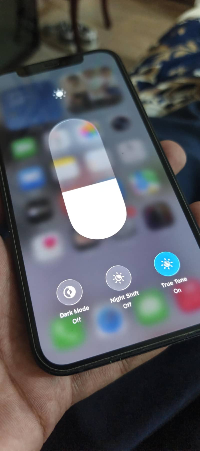 Apple iPhone 12 3
