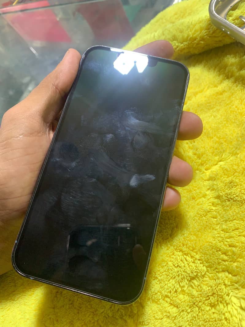 Apple iPhone 13 Pro 6