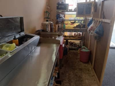 Fast food shop for sale