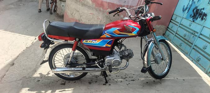 HONDA CD70 2026