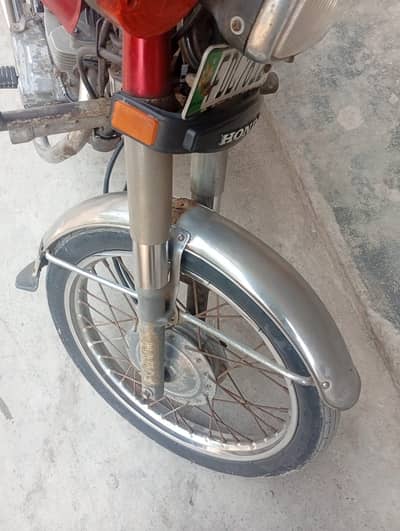 Honda 125 12 model