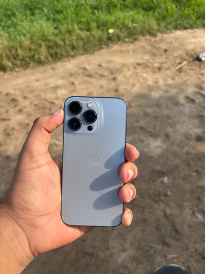 Apple iPhone 13 Pro
