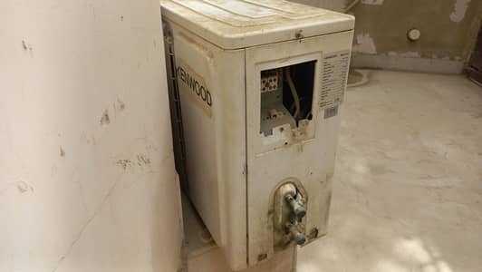 Split AC - Kenwood 1 ton Inverter