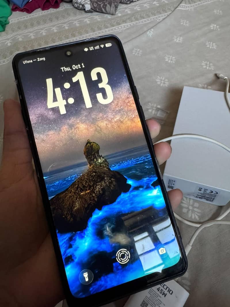Tecno CAMON 40 Pro (sandy titanium) 8