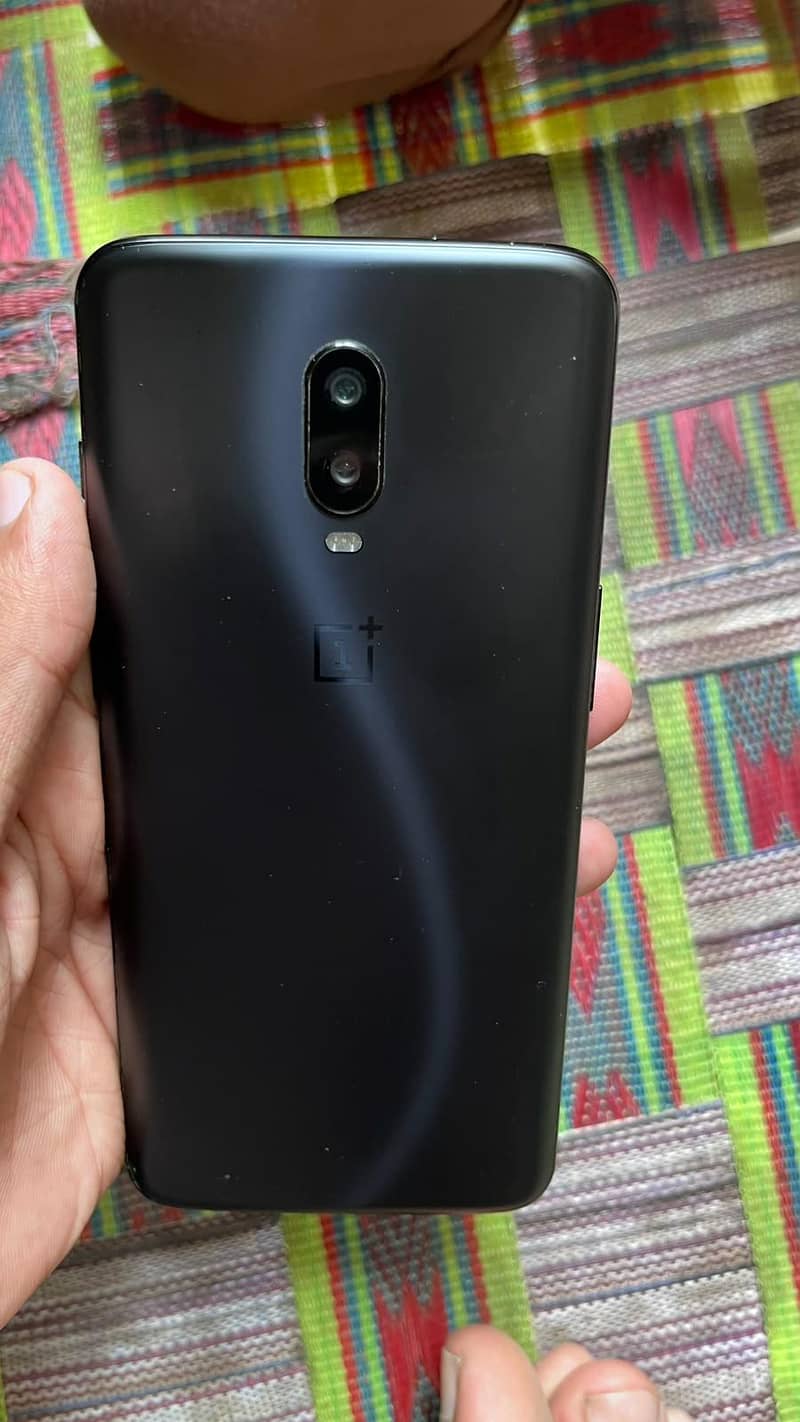 One Plus 6T 1