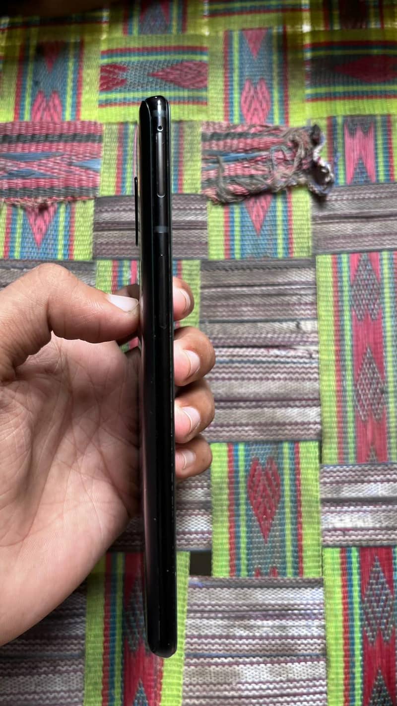 One Plus 6T 5