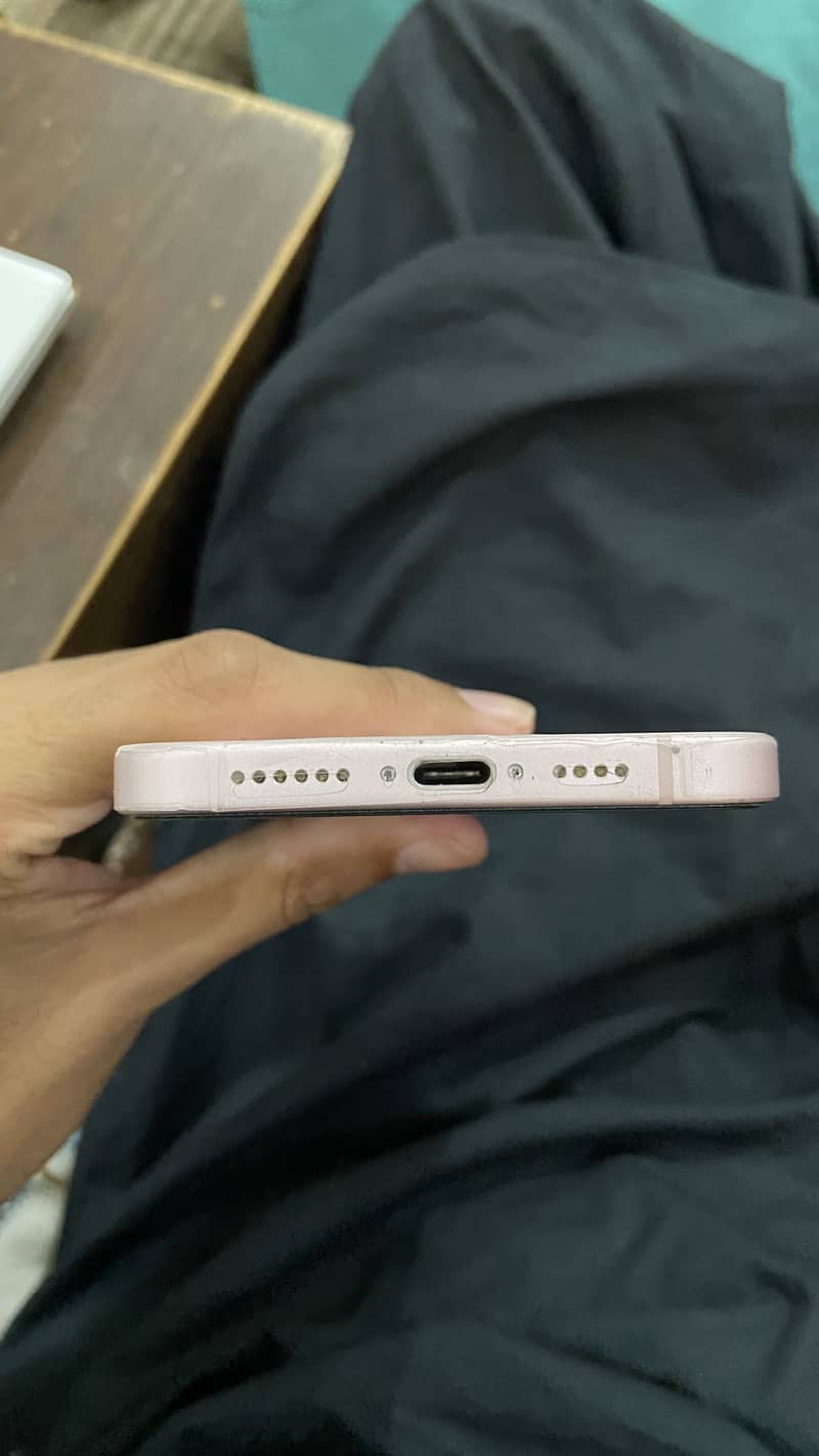 Apple iPhone 15 plus jv 3
