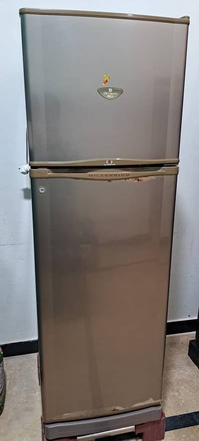 Dawnlance Refrigerator