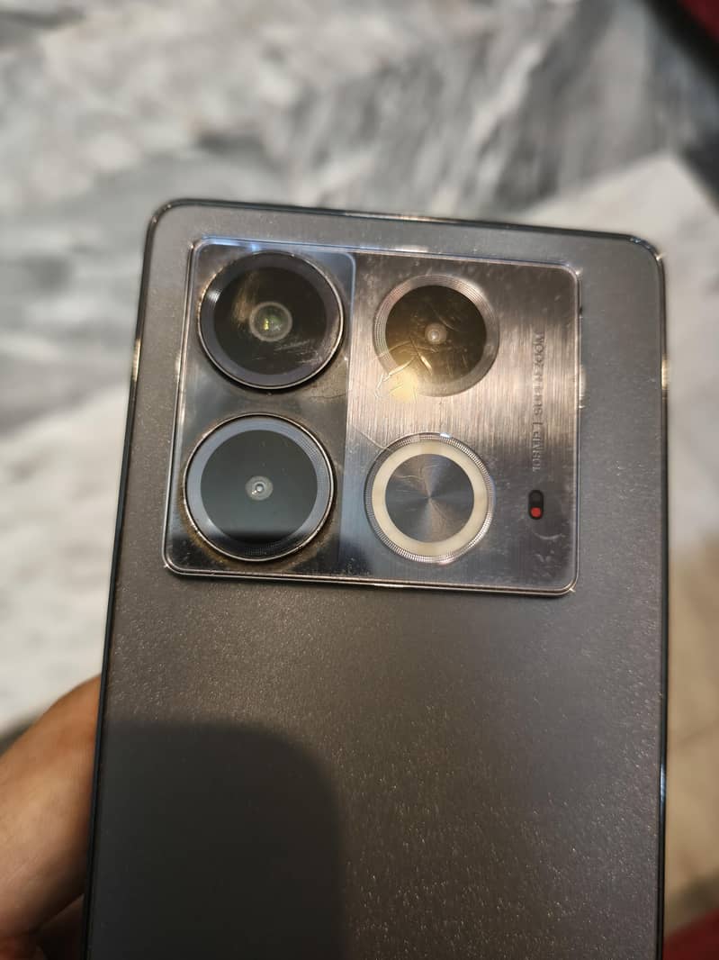 Infinix Note 40 1