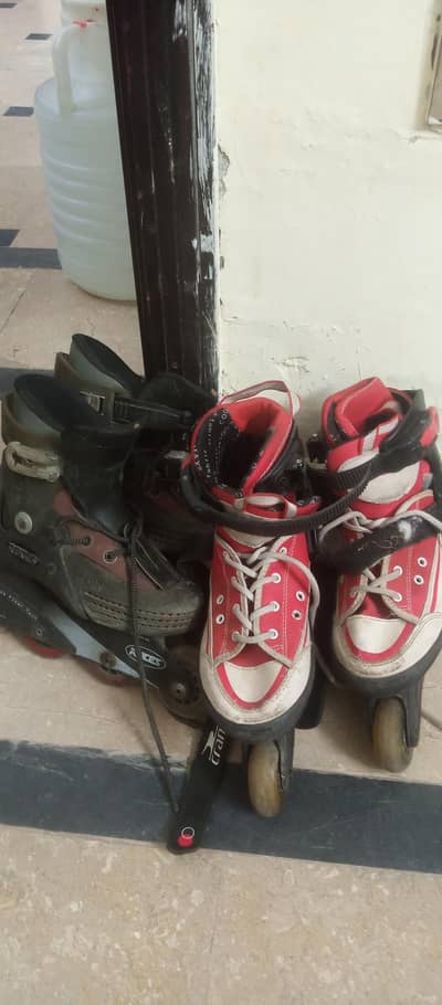 skating shoes 2 pairs for children between 7 to 12 years ages