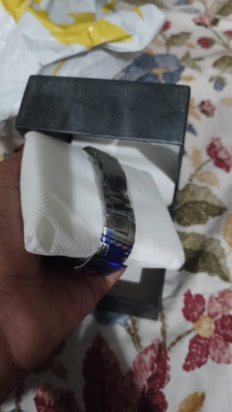 watch 2