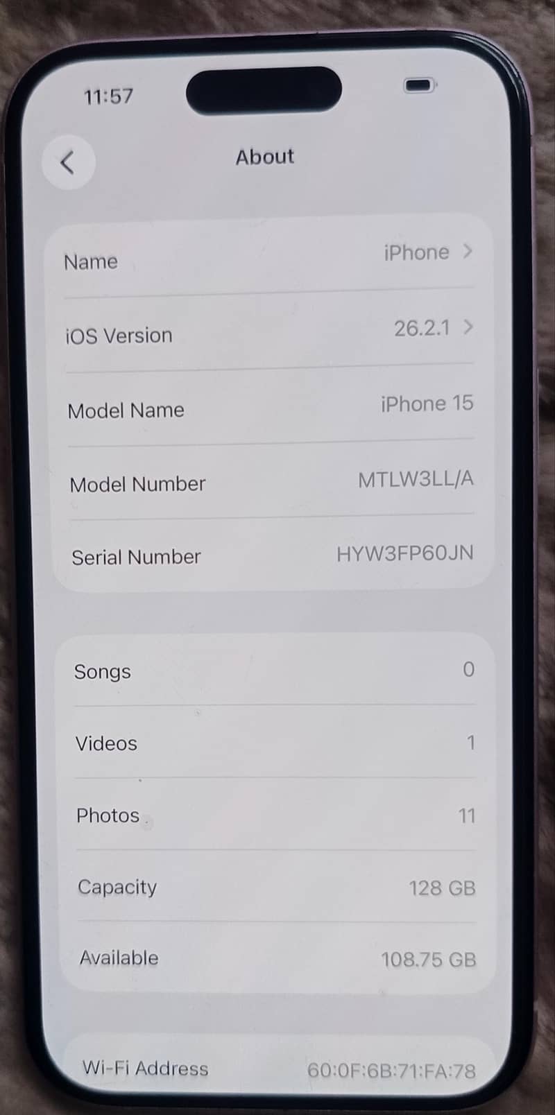 Apple iPhone 15 2