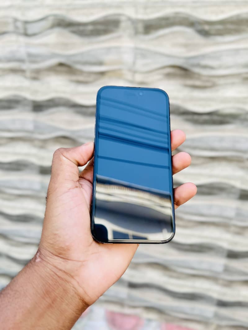 Apple iPhone 15 Pro 5