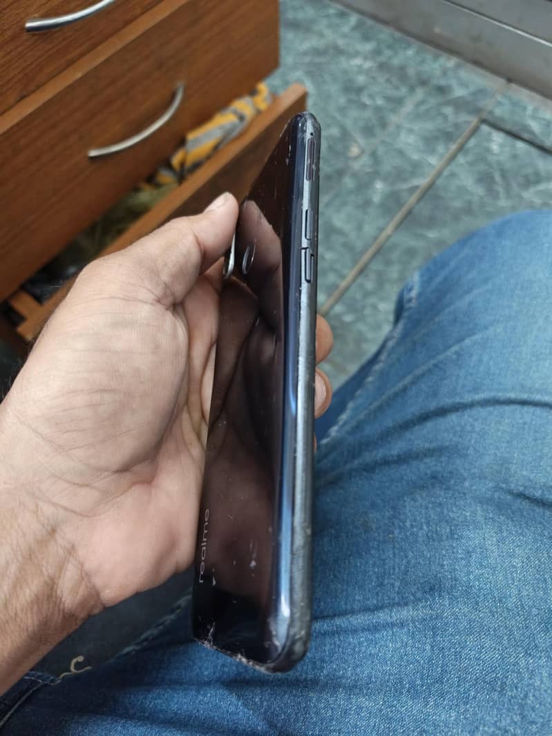 Realme 3 Pro 3