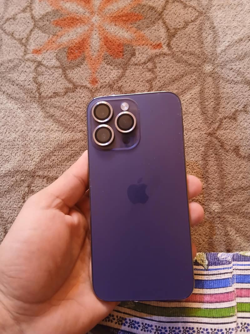 Apple iPhone 14 Pro Max 2