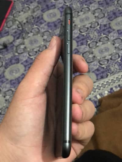 Apple iPhone 8