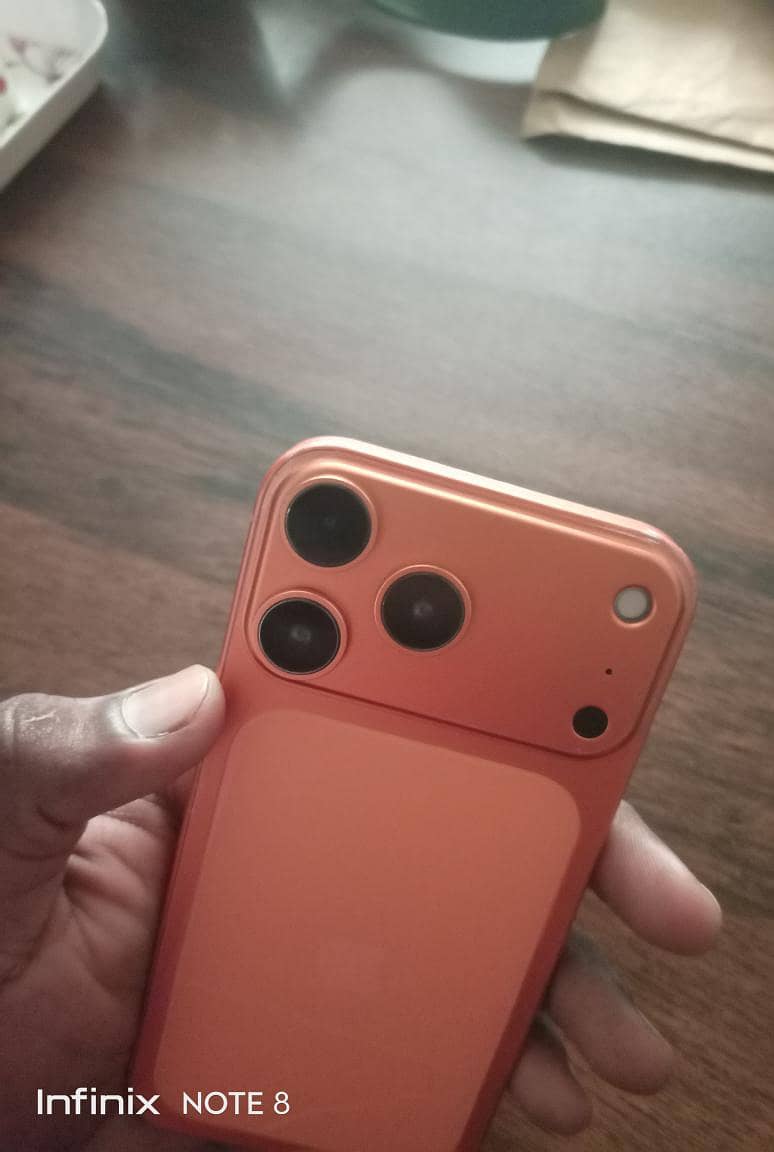 Apple iPhone XR converted 17 pro 11