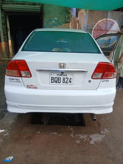 Honda Civic Oriel 2003