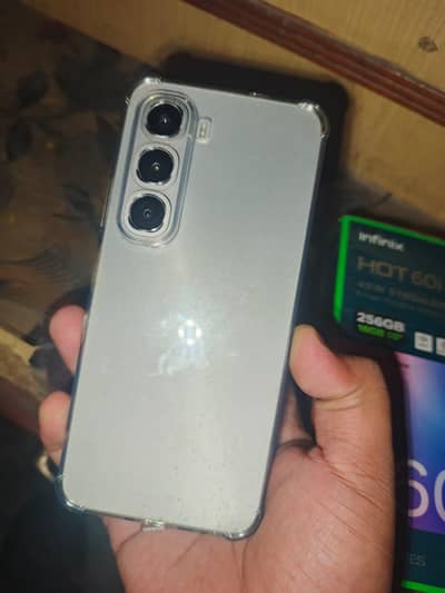 infinix Hot 60i