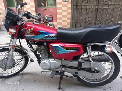 Honda CG 125 2024