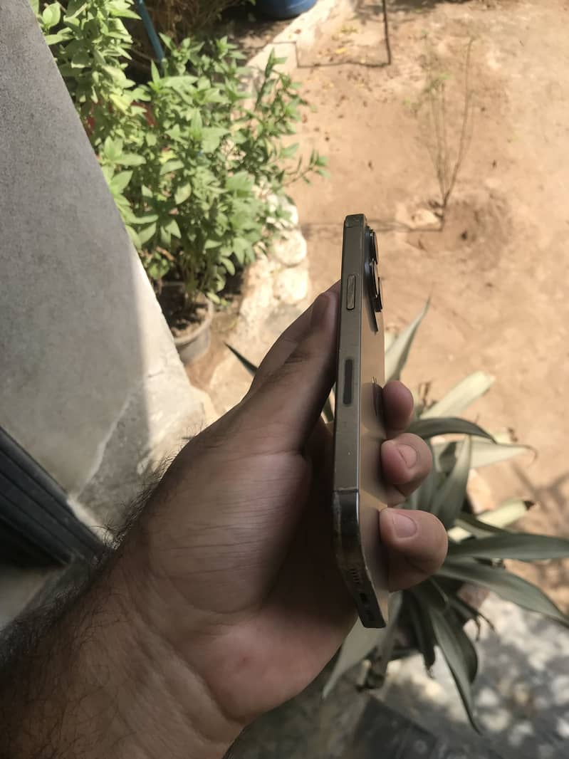 Apple iPhone 13 Pro 5