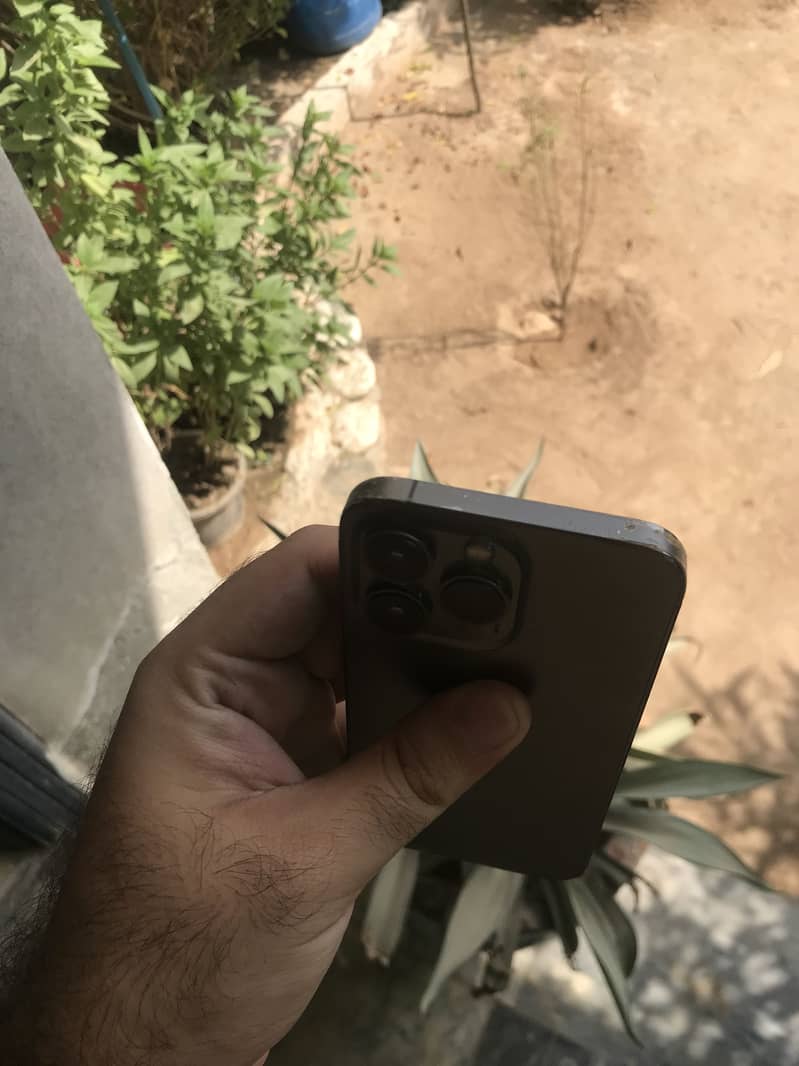 Apple iPhone 13 Pro 7