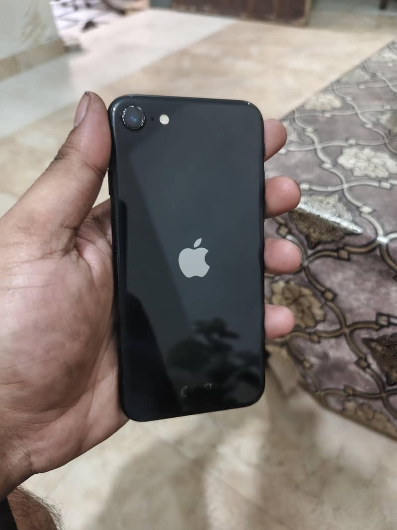 Apple iPhone SE 0