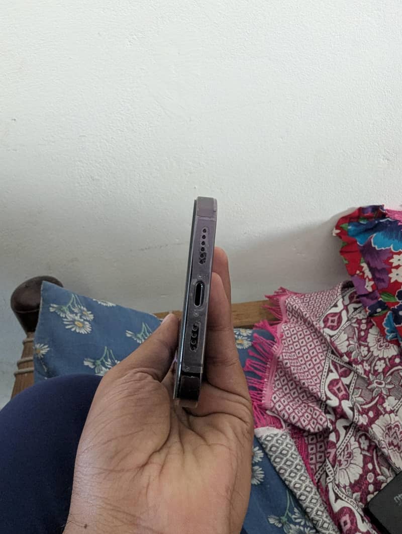 Apple iPhone 14 Pro Max 3